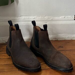 Waxed Chelsea boot
